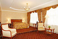 Hotel Emerald En San Petersburgo
