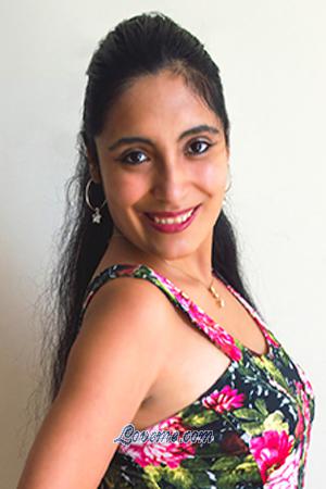 194367 - Gaby Edad: 34 - Per&uacute;