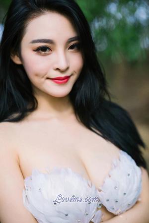 195956 - Ying Edad: 39 - China