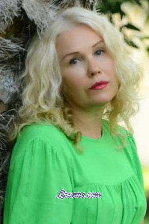 200007 - Elena Edad: 57 - Ucrania