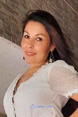 200541 - Isabel Edad: 45 - Colombia
