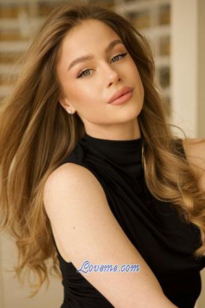 201231 - Olga Edad: 24 - Ucrania