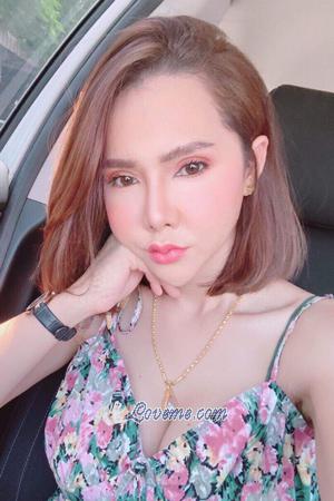 Ladies of Chiangmai