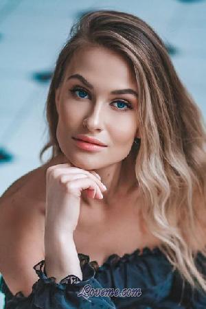 202253 - Elena Edad: 33 - Rusia