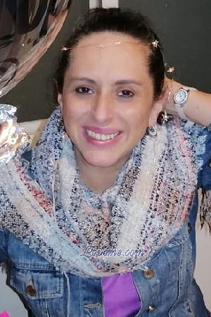 202429 - Claudia Edad: 55 - Colombia