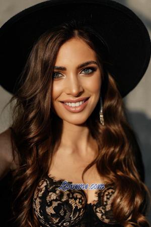 203350 - Elena Edad: 28 - Ucrania