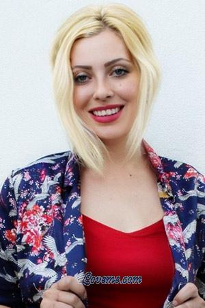 203635 - Ekaterina Edad: 35 - Ucrania