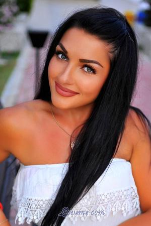 204313 - Lilia Edad: 32 - Ucrania