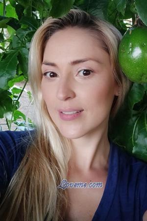205084 - Ana Maria Edad: 43 - Colombia