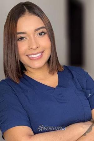 205224 - Dayana Edad: 24 - Colombia