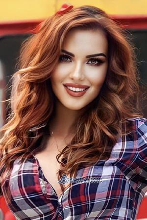 205699 - Elena Edad: 39 - Russia