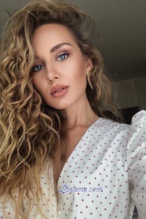 206811 - Tatyana Edad: 28 - Bielorrusia