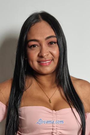 207626 - Tatiana Edad: 36 - Colombia