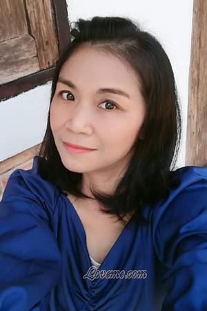 207990 - Rujapa Edad: 52 - Tailandia