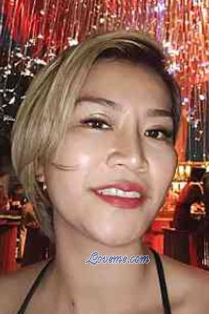 209911 - Duangjai Edad: 42 - Tailandia