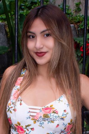 210043 - Stephanie Edad: 24 - Per&uacute;