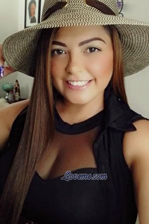 210434 - Dayana Edad: 37 - Costa Rica