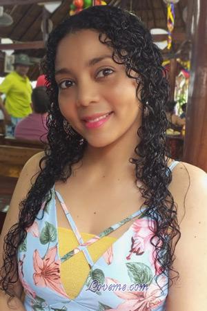 210683 - Yuranis Edad: 36 - Colombia