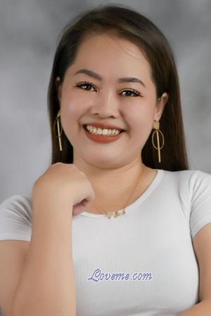 210757 - Stephanie Edad: 30 - Filipinas