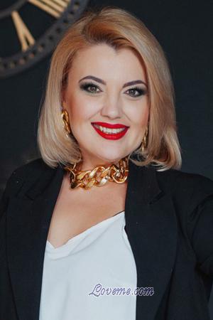 211017 - Olena Edad: 41 - Ucrania
