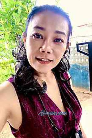 211591 - Araya Edad: 55 - Tailandia