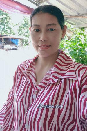 211659 - Jirawan Edad: 52 - Tailandia