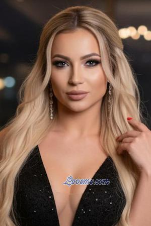 212206 - Aleksandra Edad: 26 - Polonia