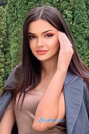 212499 - Karina Edad: 25 - Ucrania