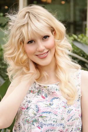 212653 - Gabriela Edad: 27 - Brazil