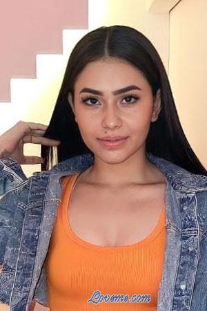 212760 - Estefania Edad: 21 - Colombia