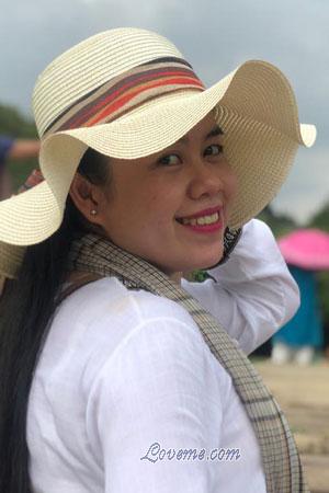 213359 - Syramy Edad: 38 - Cambodia