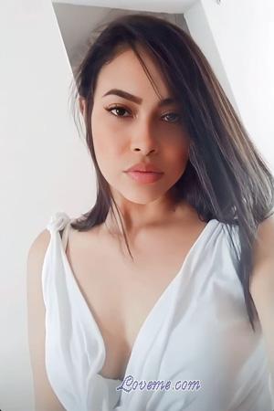 213983 - Loraine Edad: 31 - Colombia