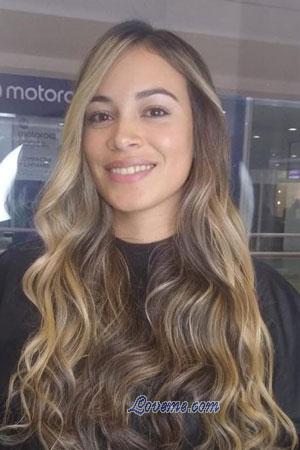 214050 - Estefania Edad: 27 - Colombia