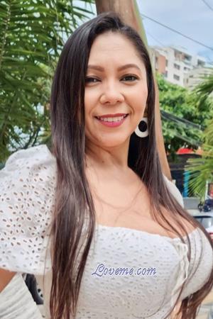 214329 - Shirley Edad: 46 - Colombia