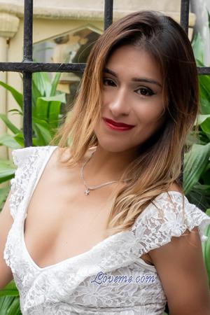 215106 - Karina Edad: 43 - Per&uacute;