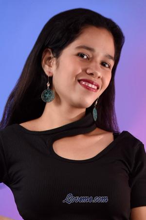 215411 - Recila Edad: 26 - Filipinas