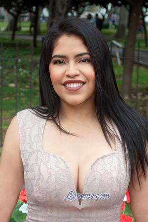 215927 - Erika Edad: 37 - Per&uacute;