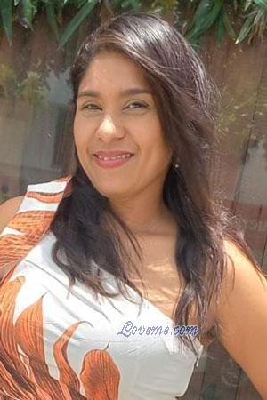 216373 - Dinayra Edad: 43 - Colombia