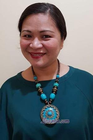 216656 - Virginia Edad: 49 - Filipinas