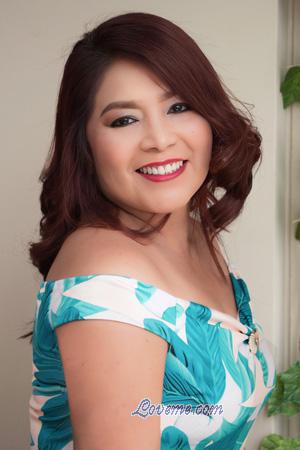 216810 - Peggy Edad: 49 - Per&uacute;