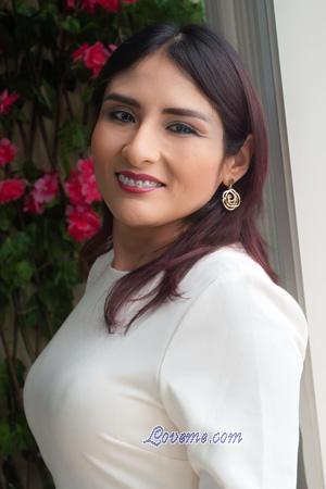 Ladies of Per&uacute;