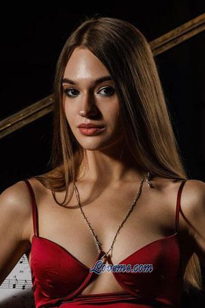 217196 - Anna Edad: 22 - Ucrania