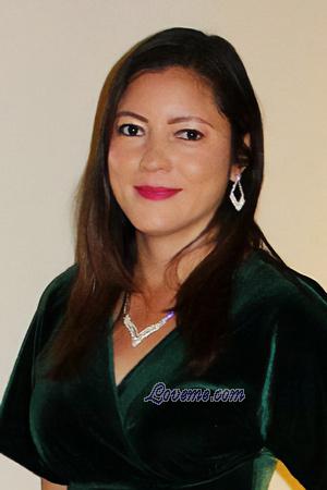 217657 - Natalia Edad: 39 - Costa Rica
