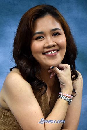 Ladies of Davao Ciudad