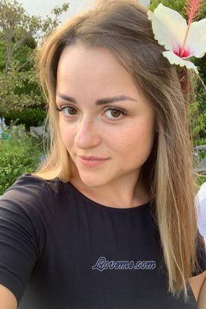 219651 - Yuliia Edad: 28 - Ucrania