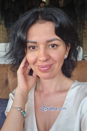 222037 - Irina Edad: 42 - Ucrania