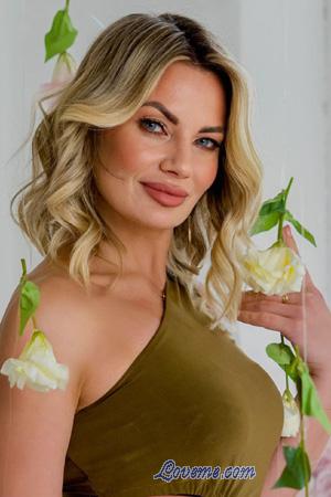 223631 - Yana Edad: 47 - Ucrania
