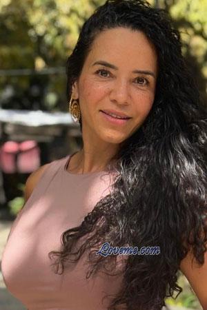 223663 - Paola Edad: 49 - Colombia