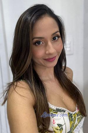 223711 - Cynthia Edad: 38 - Colombia