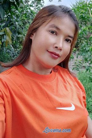 224011 - Puthea Edad: 42 - Cambodia